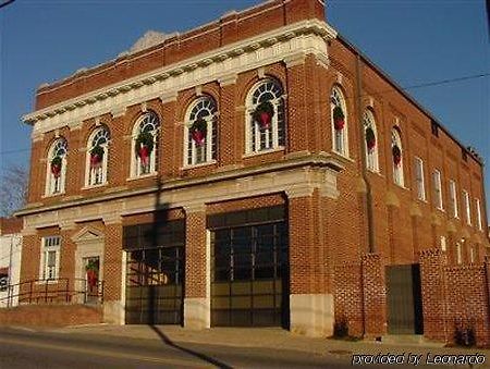 The Firehouse Inn Rutherfordton Kültér fotó